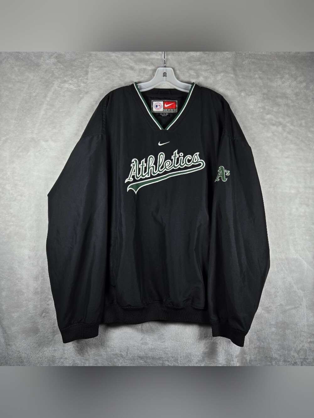 Vintage Nike Athletics Oakland A's Center Swoosh XXL 2XL Pullover Windbreaker
